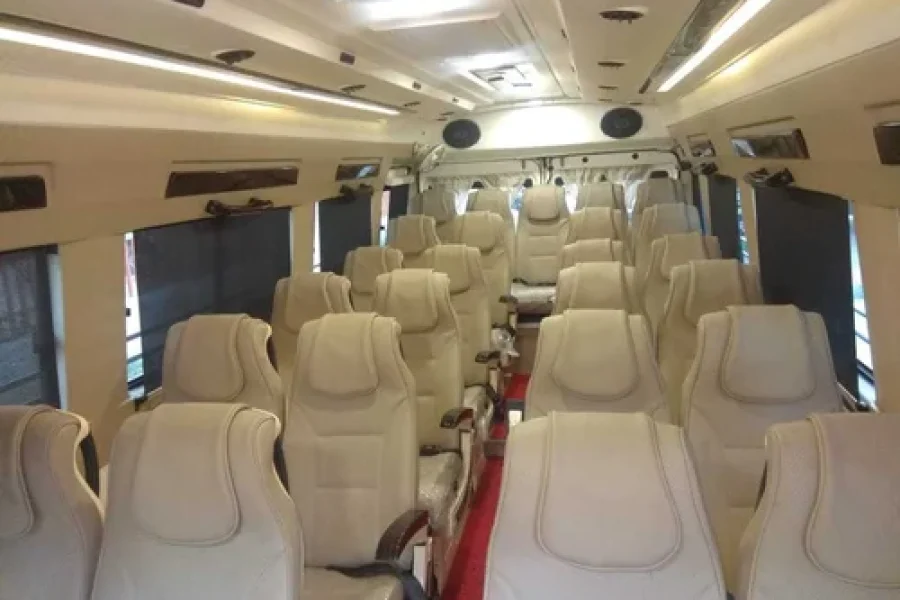 Tempo Traveller (14-seater)